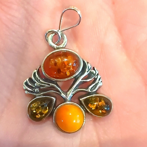 Baltic Amber Tree of Life Pendant Sterling Silver - Picture 6 of 8